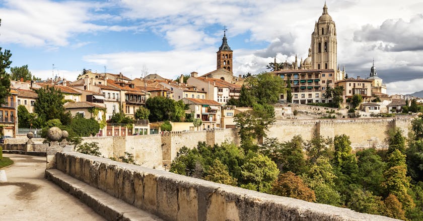 Живописный вид на Леон