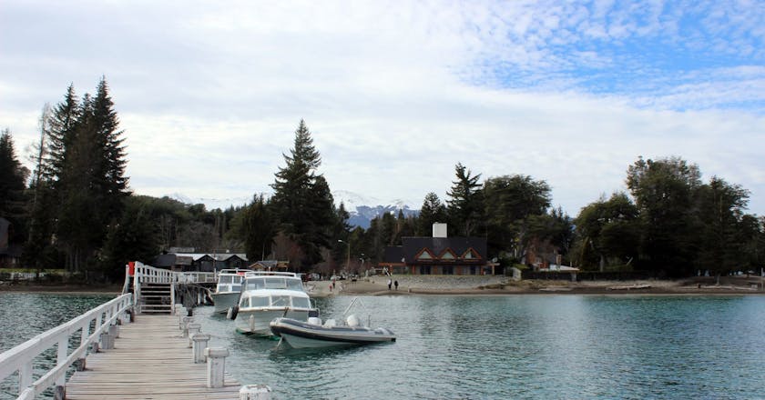 Scenic view of Villa La Angostura