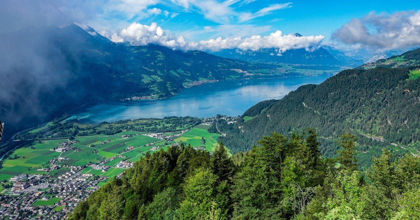 Vista panoramica di Interlaken