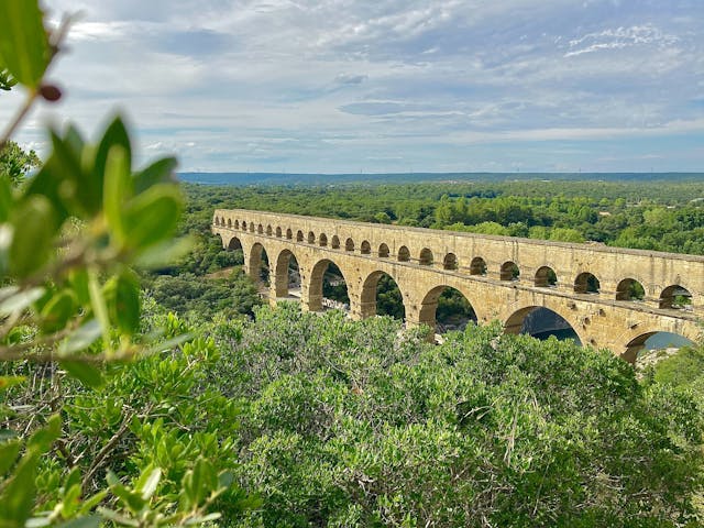 Nimes