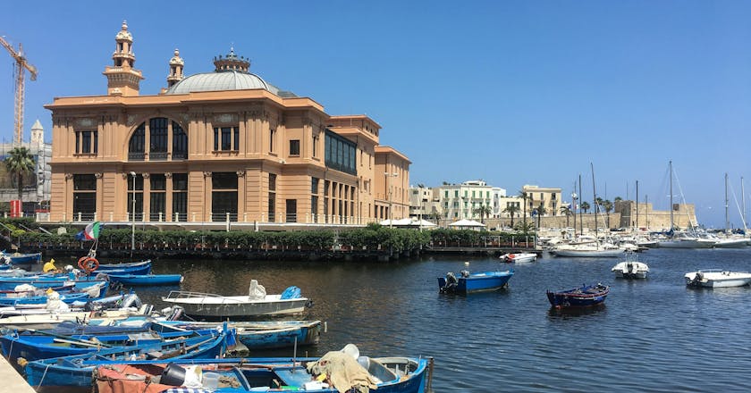 Живописный вид на Бари