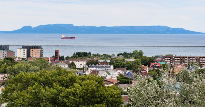 Malowniczy widok na Thunder Bay