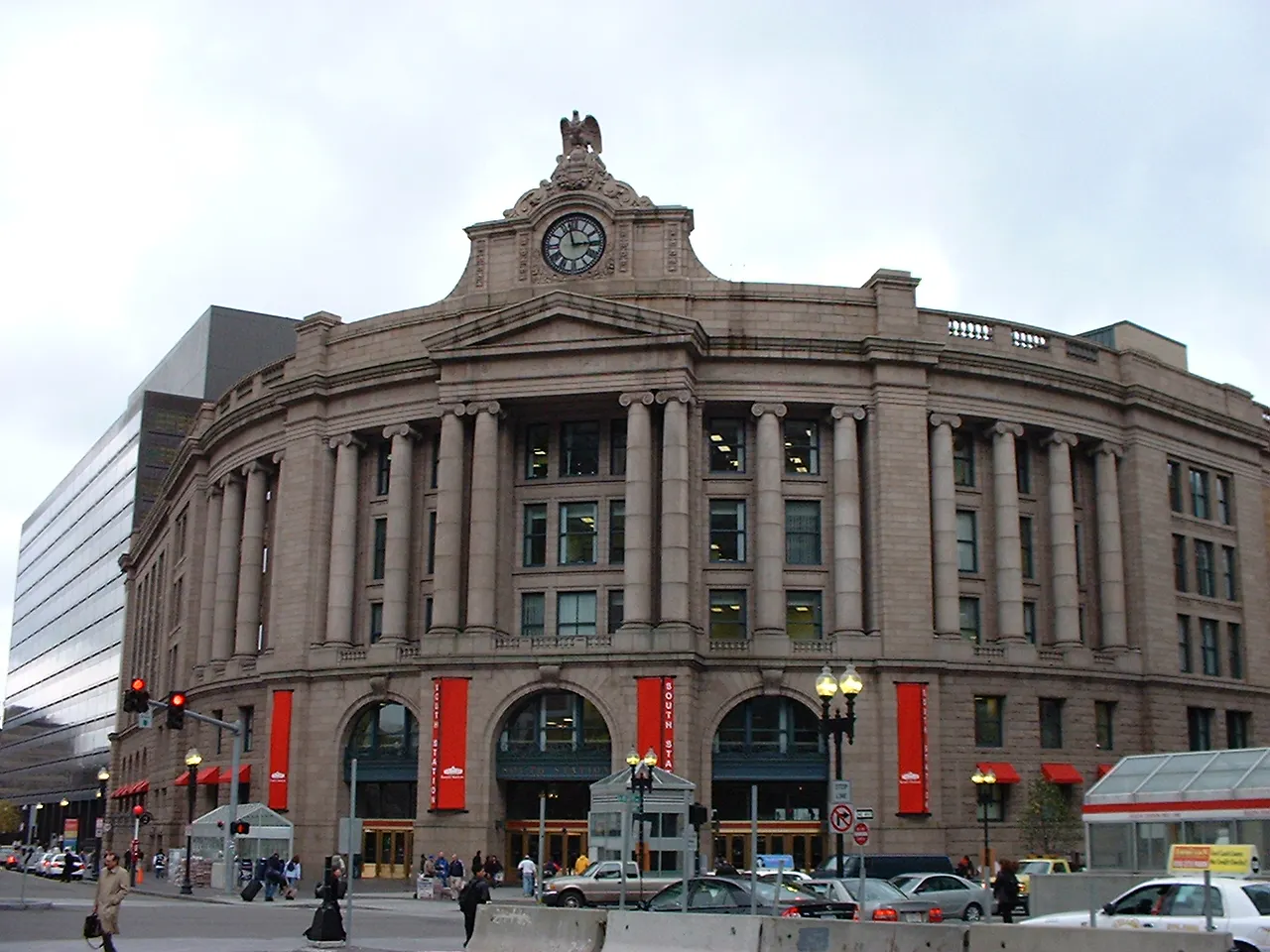 Informations sur South Station - 700 Atlantic Ave