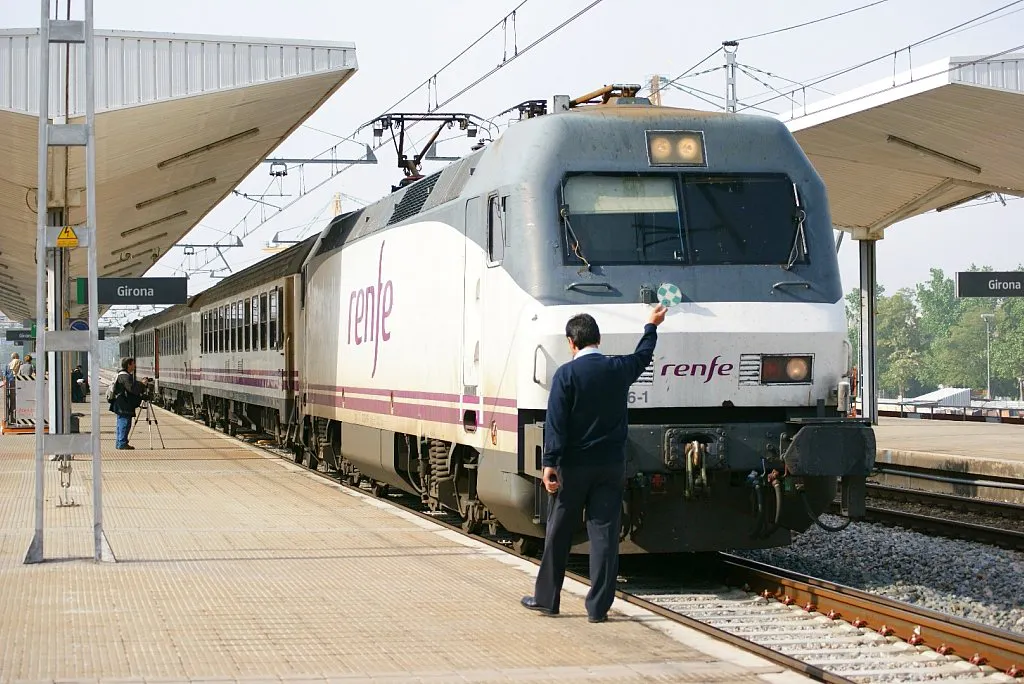 Informationen über GIRONA, ESTACIO