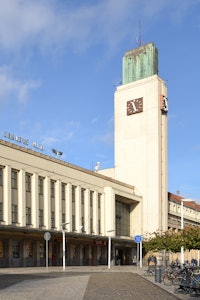 Information om Hradec Králové hlavní nádraží