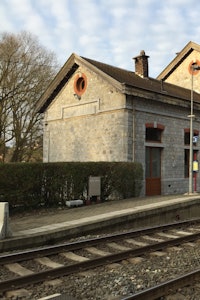 Información sobre Cour Sur Heure