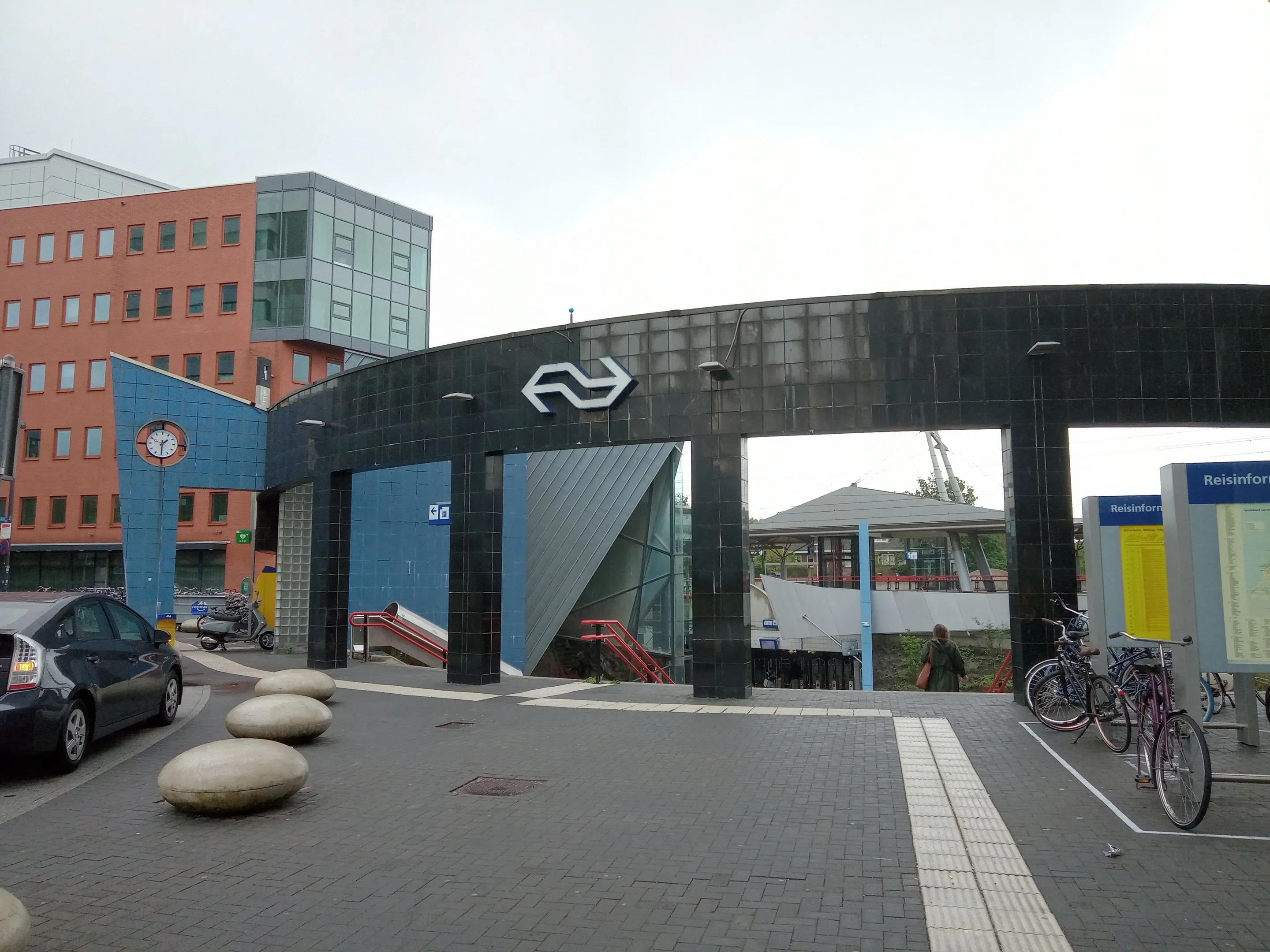 Informações sobre Utrecht Overvecht Train Station