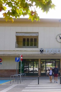 Information om Estación de Autobuses de Figueres