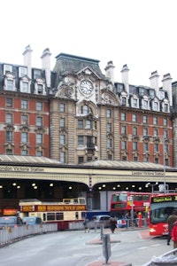 Information about Victoria Rail Station